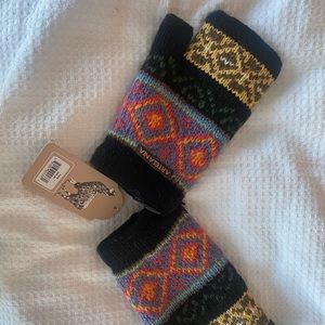 Alpaca gloves.